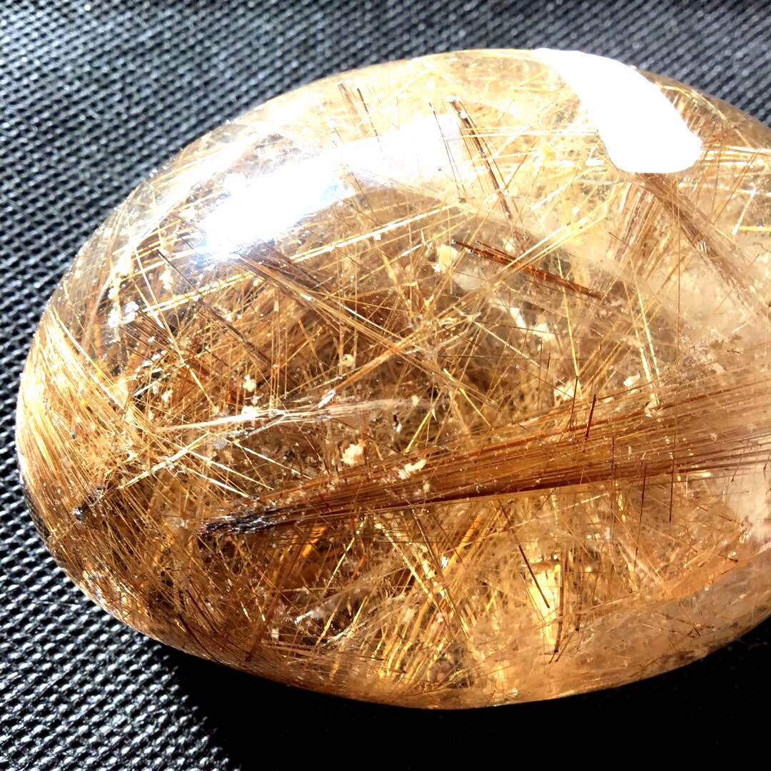 希少高品質　透明度高い　ルチルクォーツ置物　天然石　ブラジル産　パワーすートン