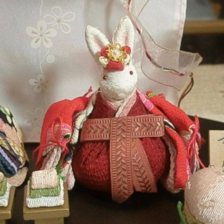 兎のちりめん雛　オルゴール付き