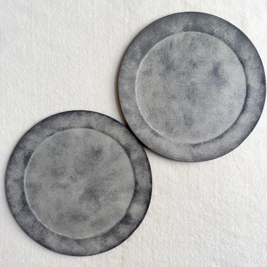 新品未使用★吉田次朗さん リムプレート 25cm ２枚セット