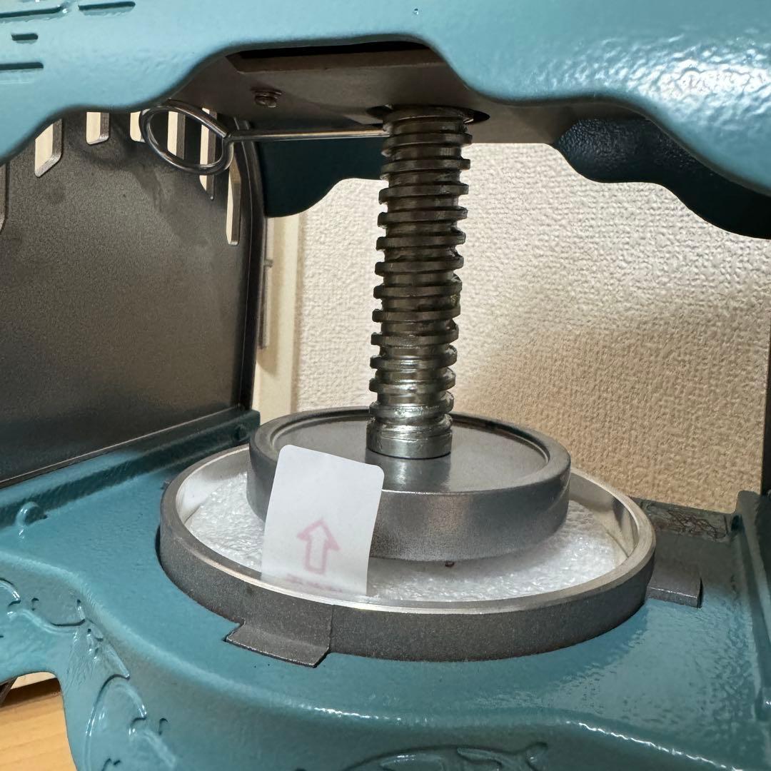 ドウシシャ 本格 かき氷屋さんのふわふわ氷かき器 IS-AL-1500