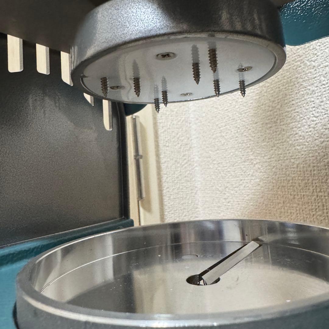 ドウシシャ 本格 かき氷屋さんのふわふわ氷かき器 IS-AL-1500