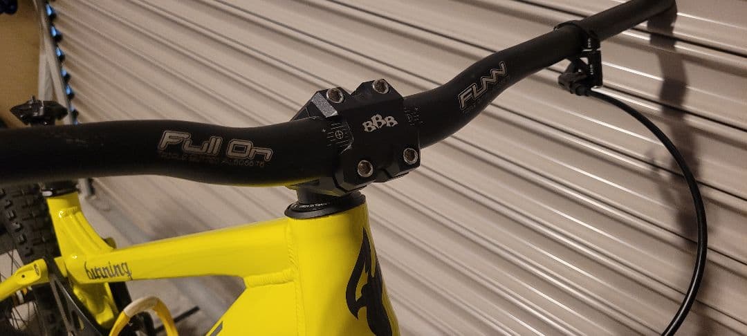 FIREEYE Burning AM フルサス マウンテンバイク