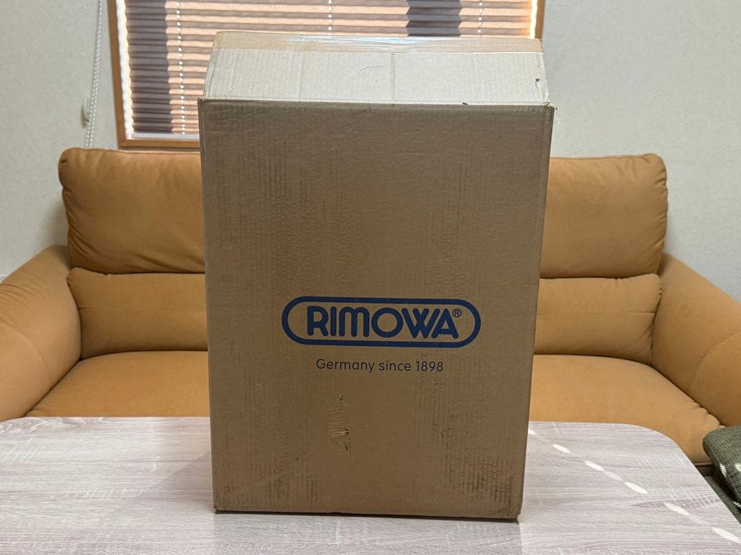 奇跡の新品　リモワ　トパーズ　ルフトハンザ　ボーイング　キャビン