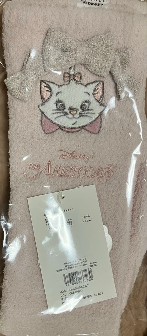 スナイデルホーム　マリー　 ニットプルオーバー&ショートパンツ&ハイソックス