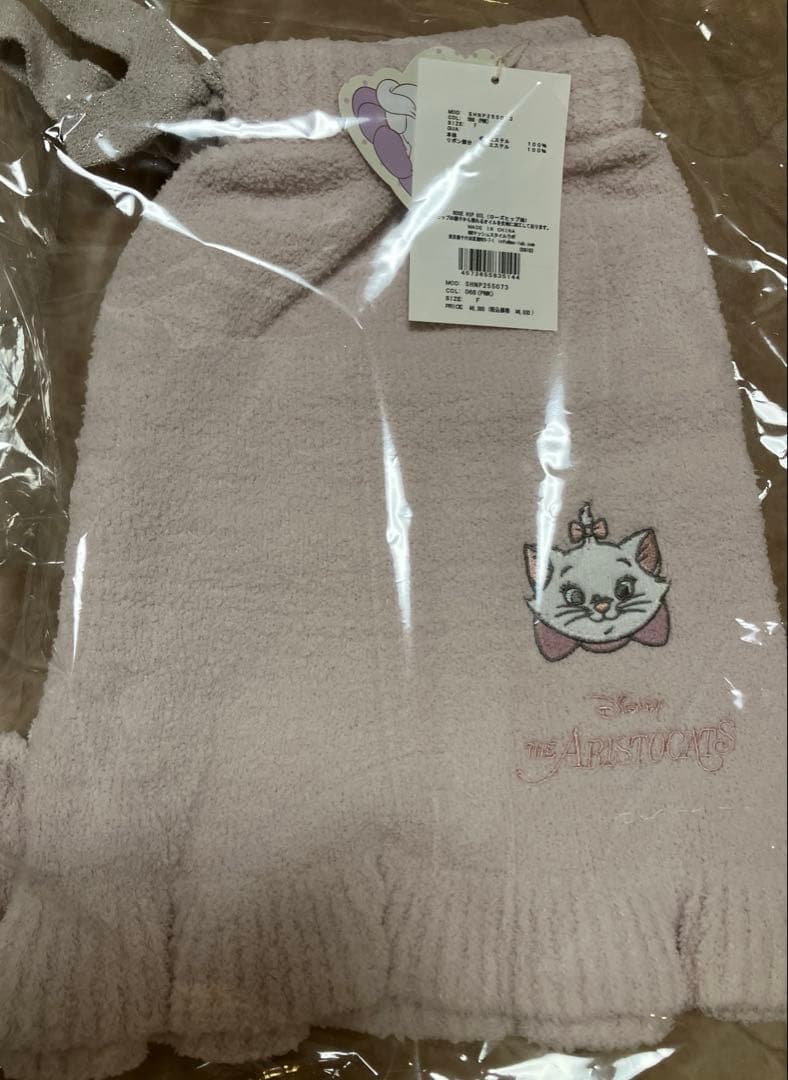 スナイデルホーム　マリー　 ニットプルオーバー&ショートパンツ&ハイソックス