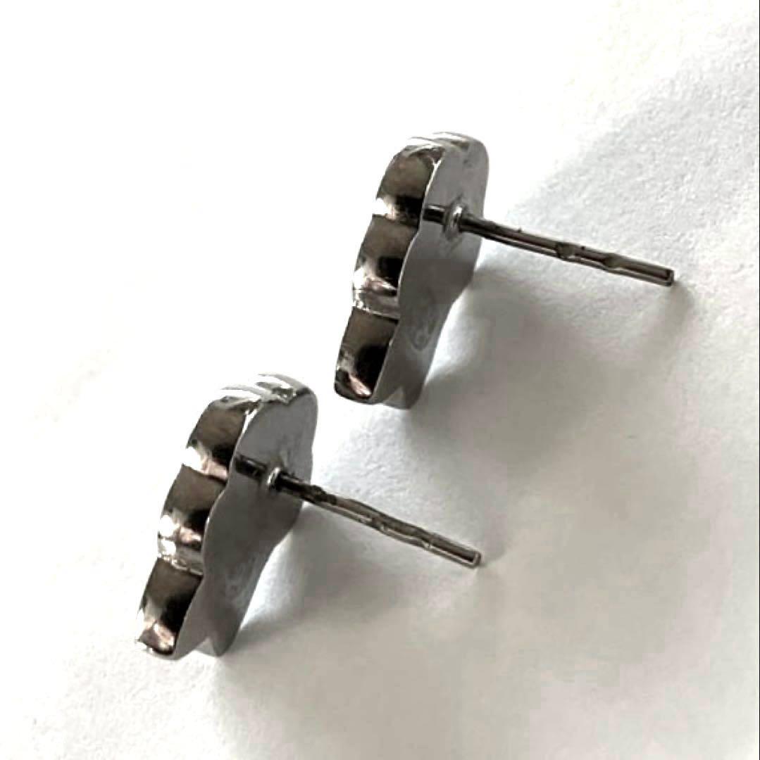 【早い者勝ち】【刻印あり】＊シャネル＊ココマーク＊カメリアピアス＊送料込み❣️