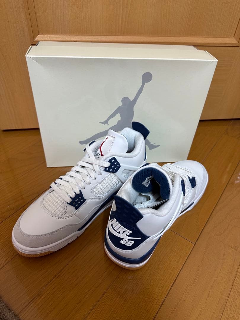 【新品】Nike SB Air Jordan 4 Retro SP