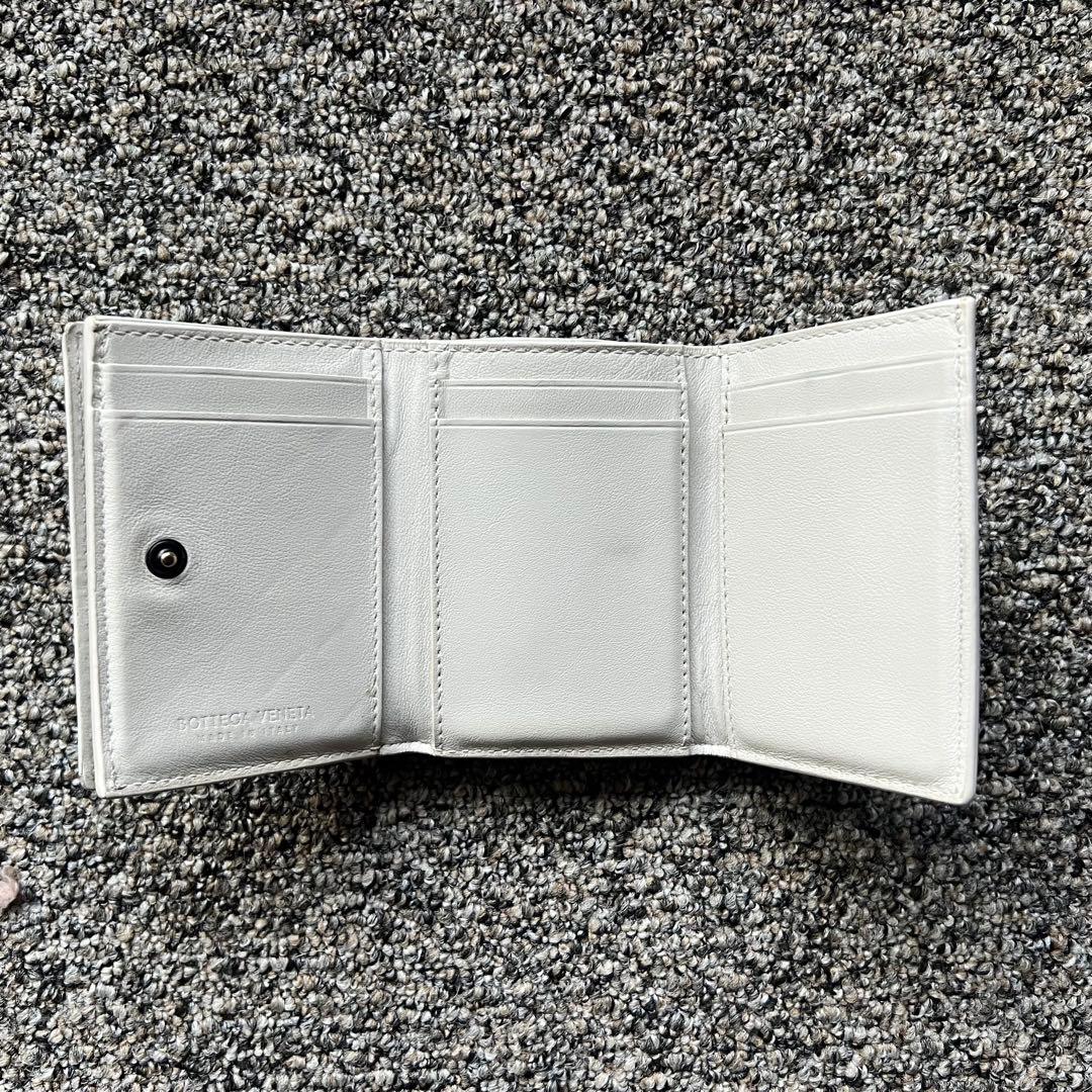 ボッテガヴェネタ 三つ折り財布 イントレチャート プラスター 伊勢丹新宿本店購入