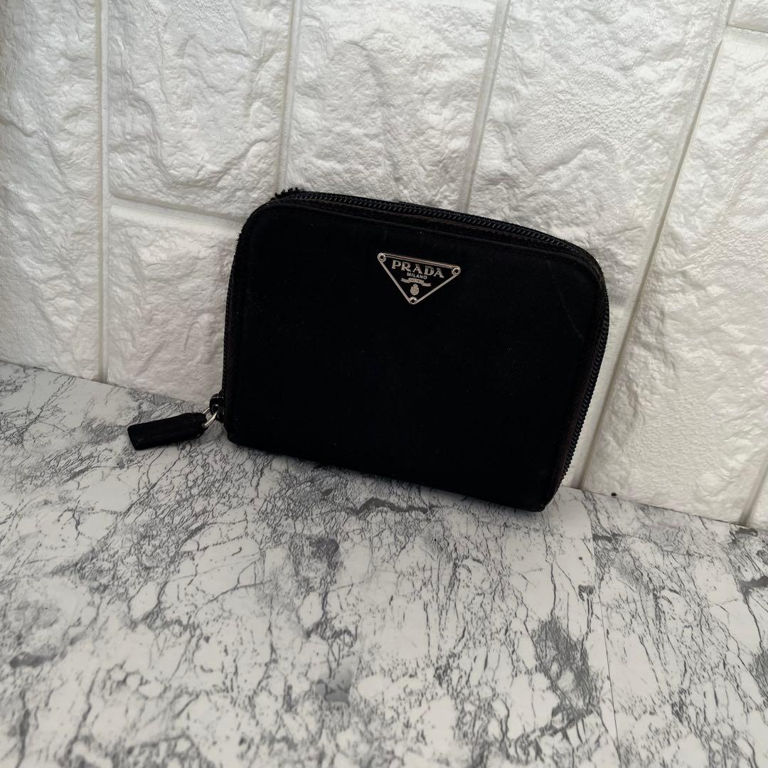 PRADA プラダ 三角プレート ナイロン×サフィアーノ ミニ財布 二つ折り財布
