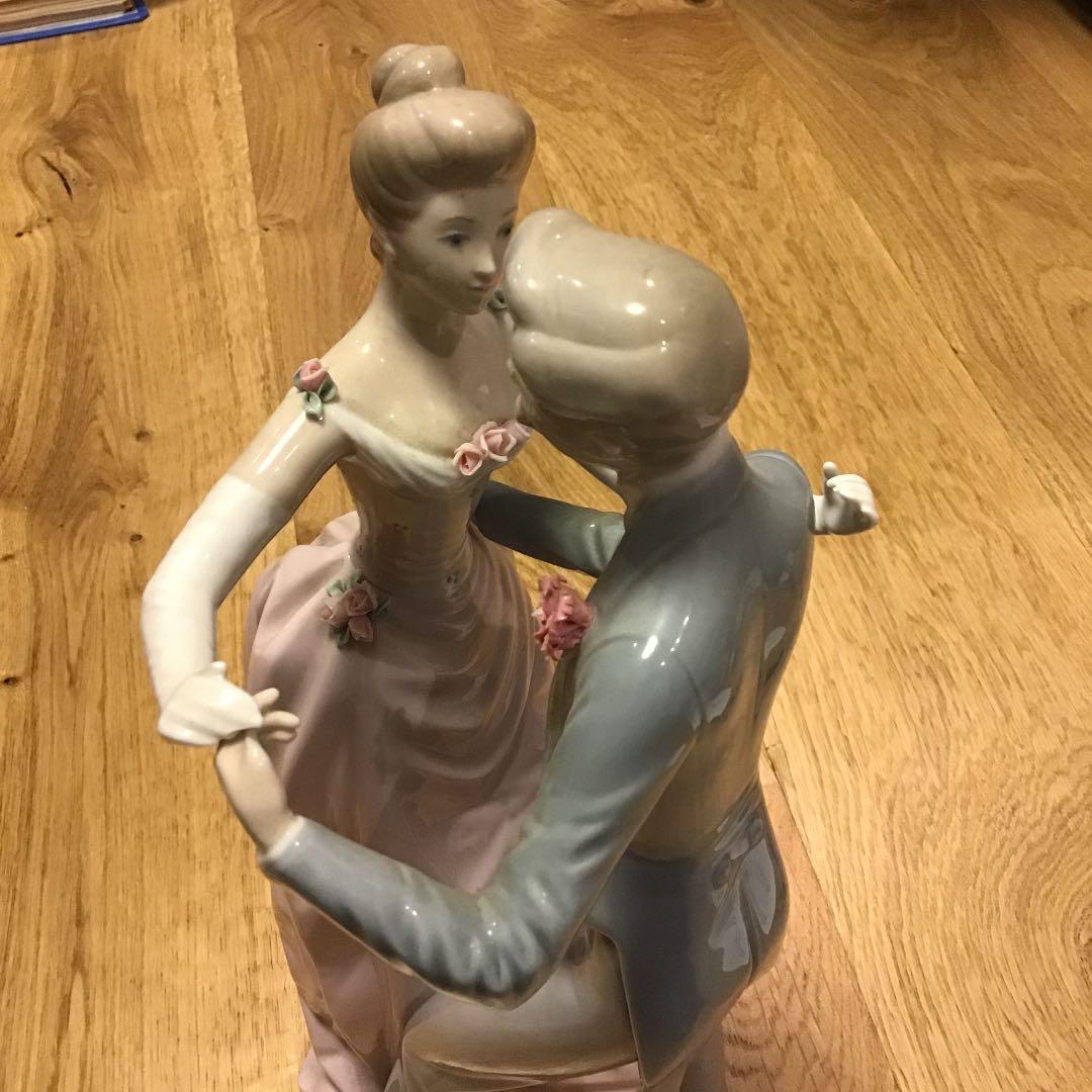 Lladro 人形