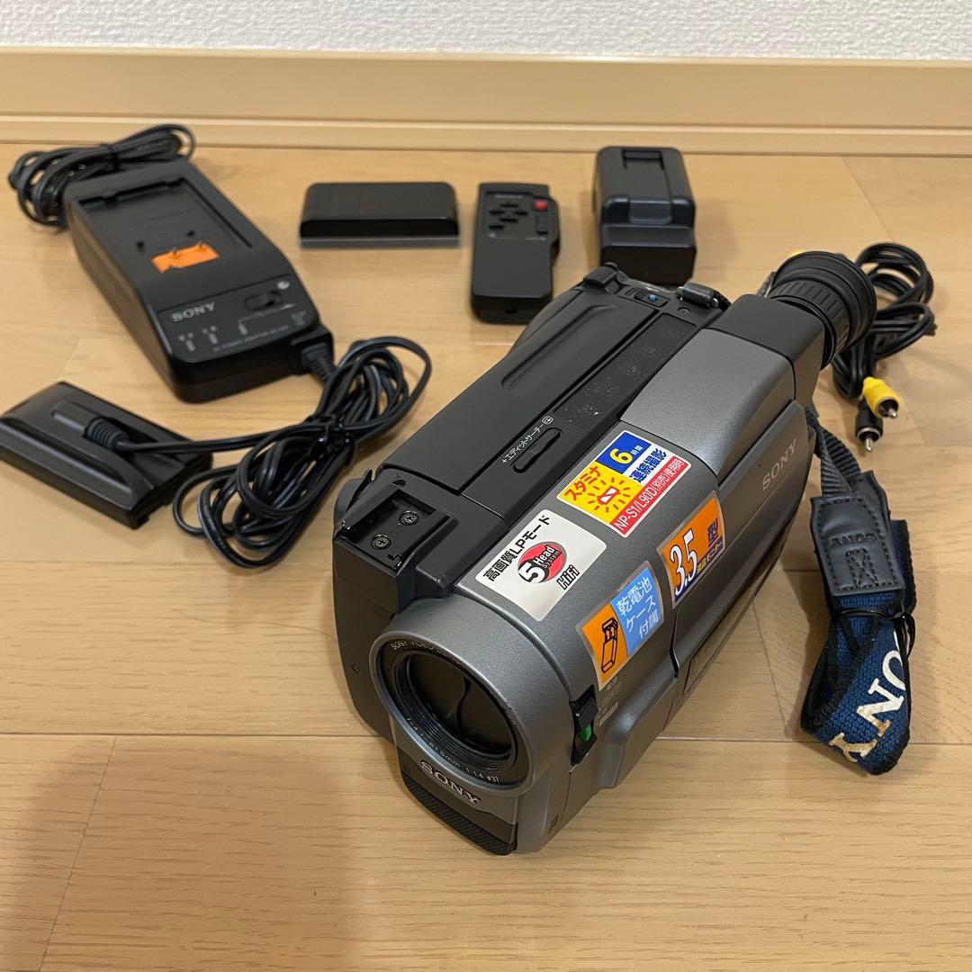 SONY CCD-TRV20 ハンディカム　Video8 8ミリビデオカメラ
