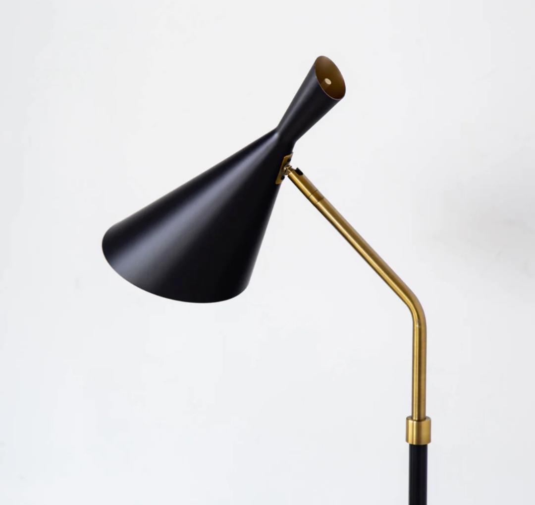 ナ*ナ様 フロアランプ Nostalgic FloorLampノスタルジック高級