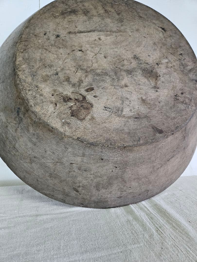 日本のアンティーク 無垢材のこね鉢 鎹継ぎ くりぬき ウッドボウル ガーデニング