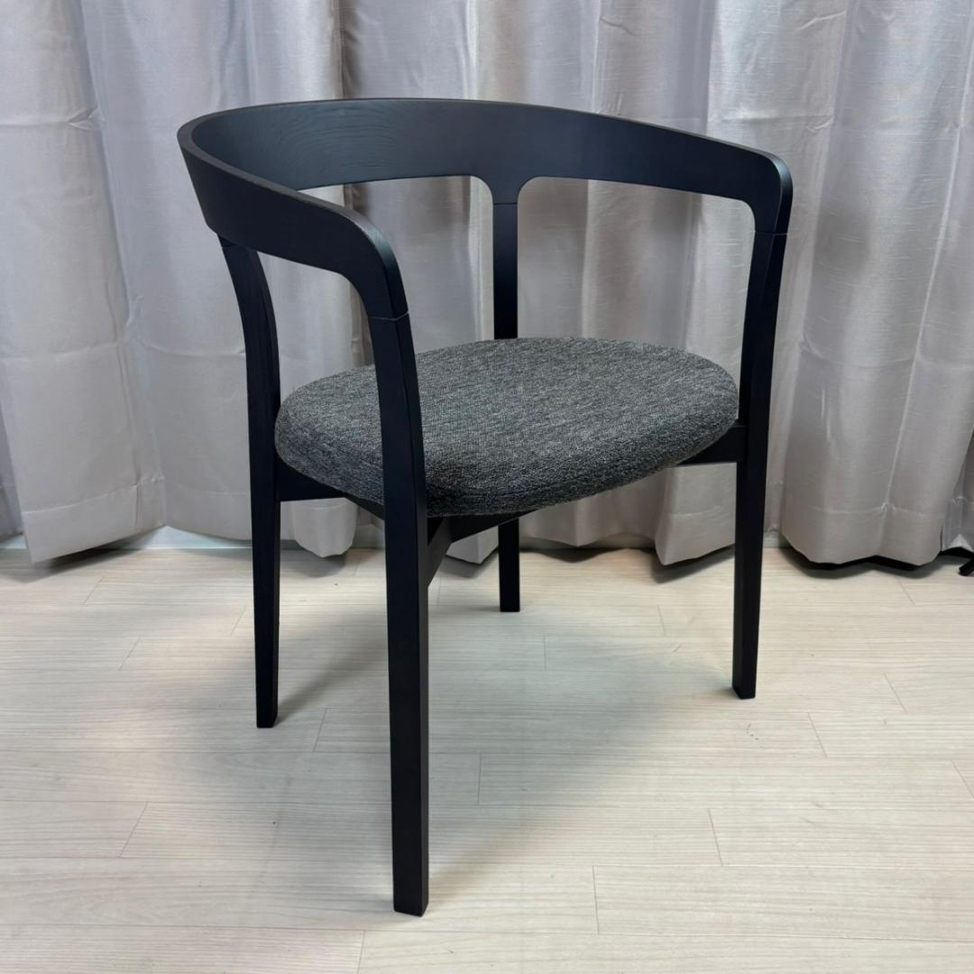 アルフレックス ルネ 18 ダイニングチェア RUNE 18 アームチェア