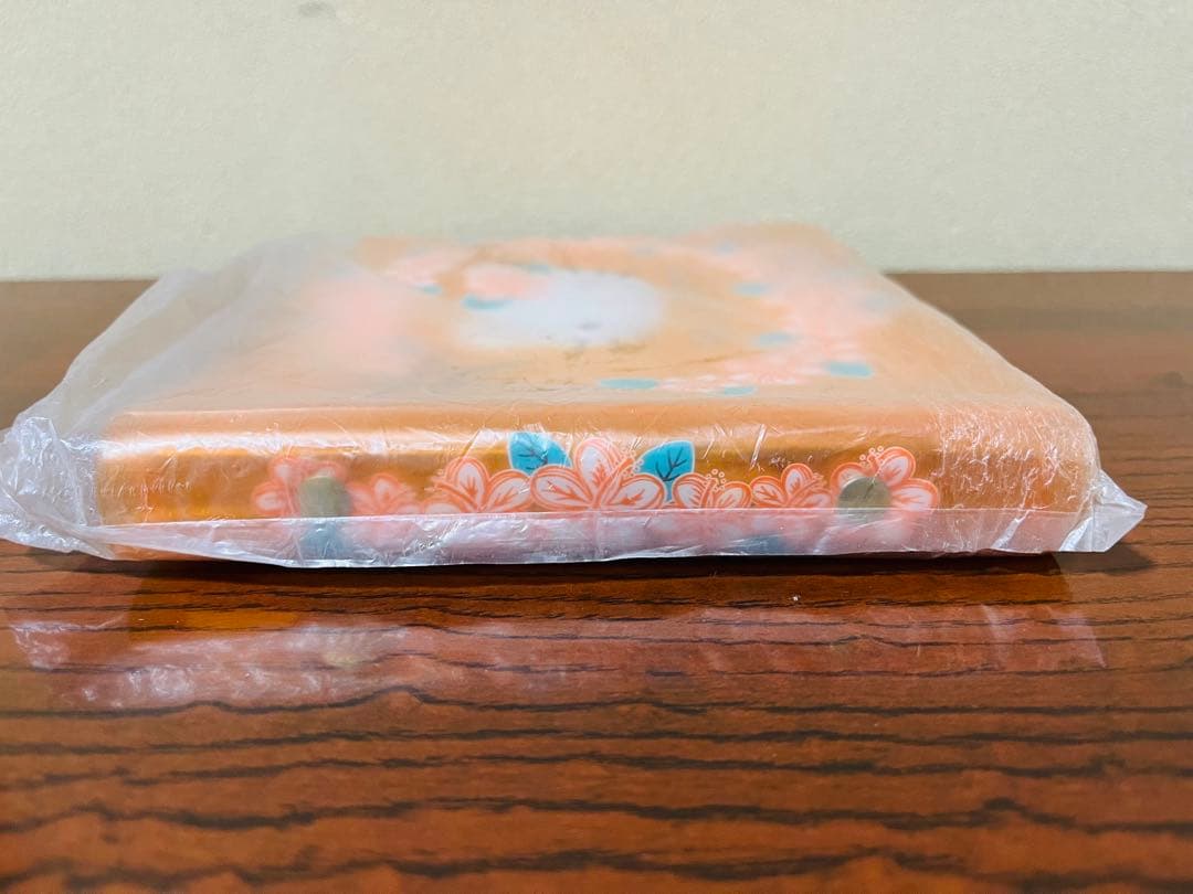 【新品未開封】ハローキティ　バインダー式CDケース ハイビスカス　レトロ