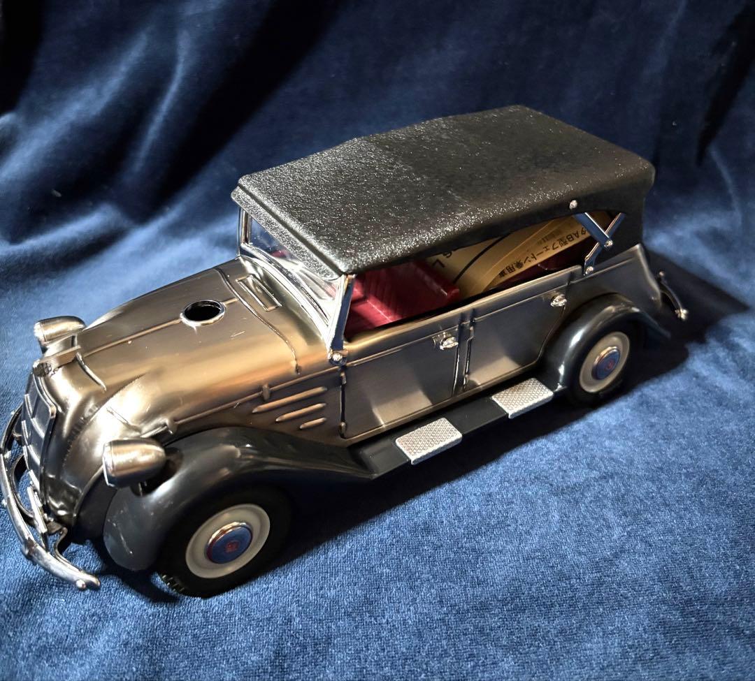 ★【トヨタ自動車AB型フェートン乗用車ミニチュアカー ライター機能付 】 希少品