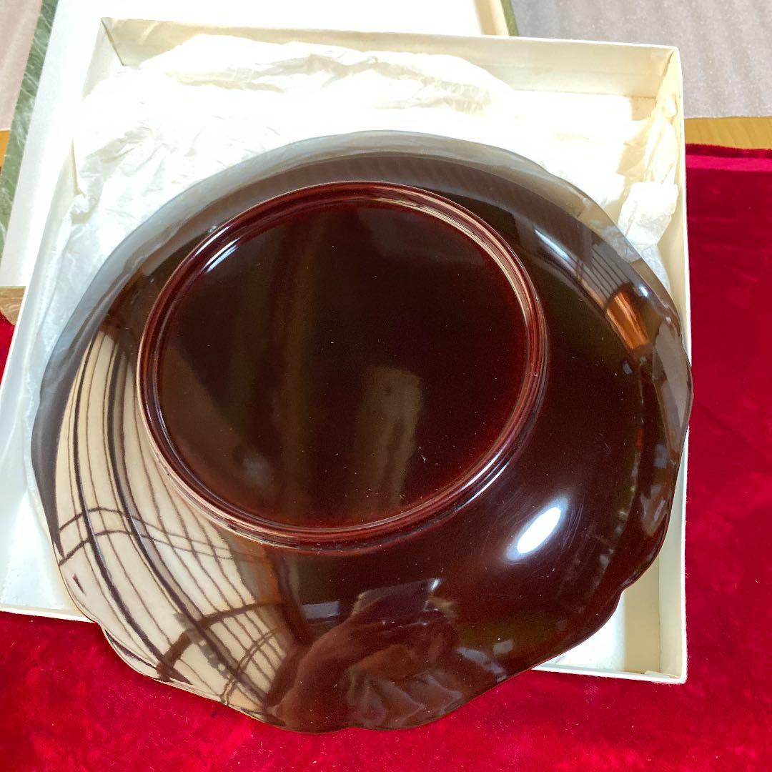 本うるし塗　輪花鉢