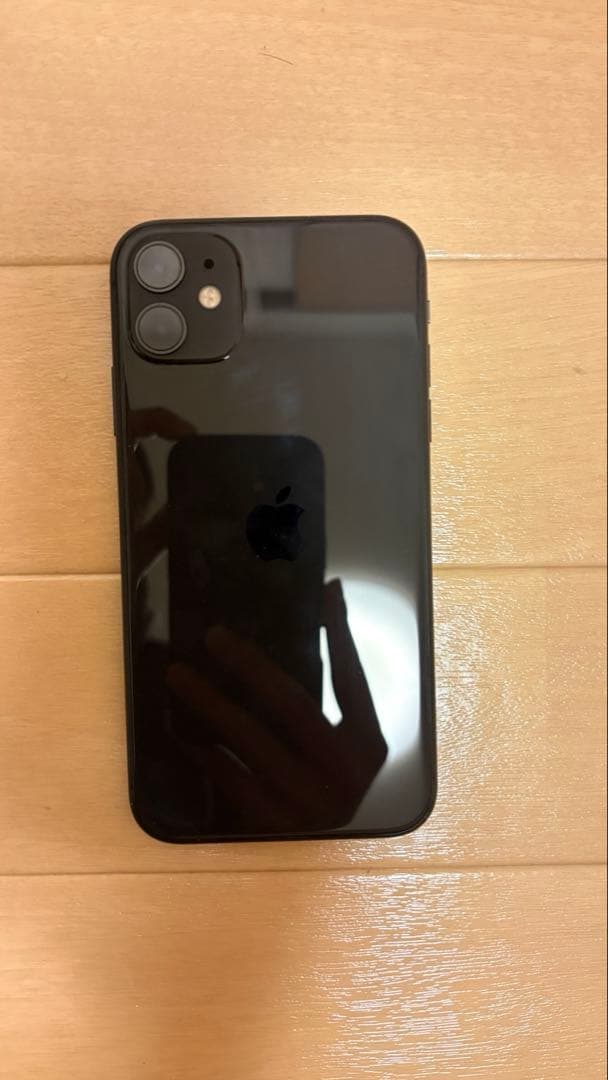 Apple iPhone 11 ブラック 本体 64gb