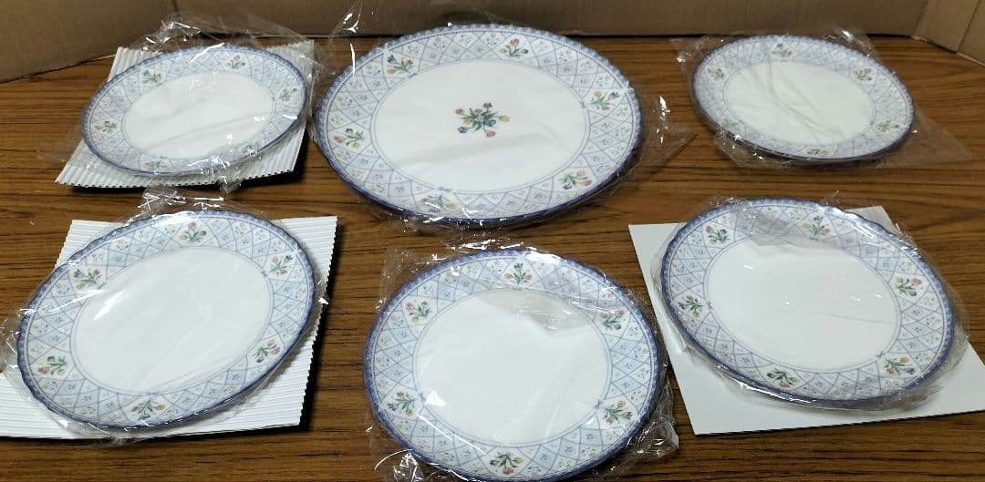 ノリタケ　ボーンチャイナ　フレバリティシリーズ　オランジェリー