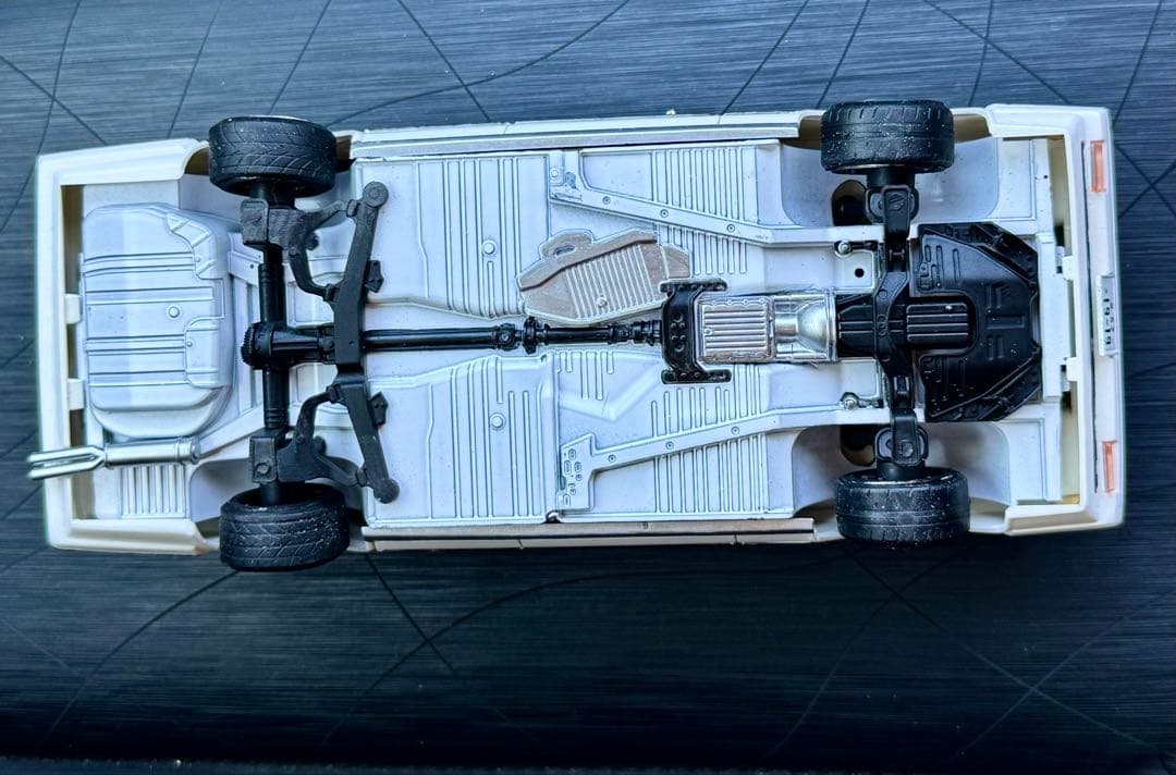 【完成品】フジミ•GX61 クレスタ インチアップハの字箱絵 新型シャーシVer