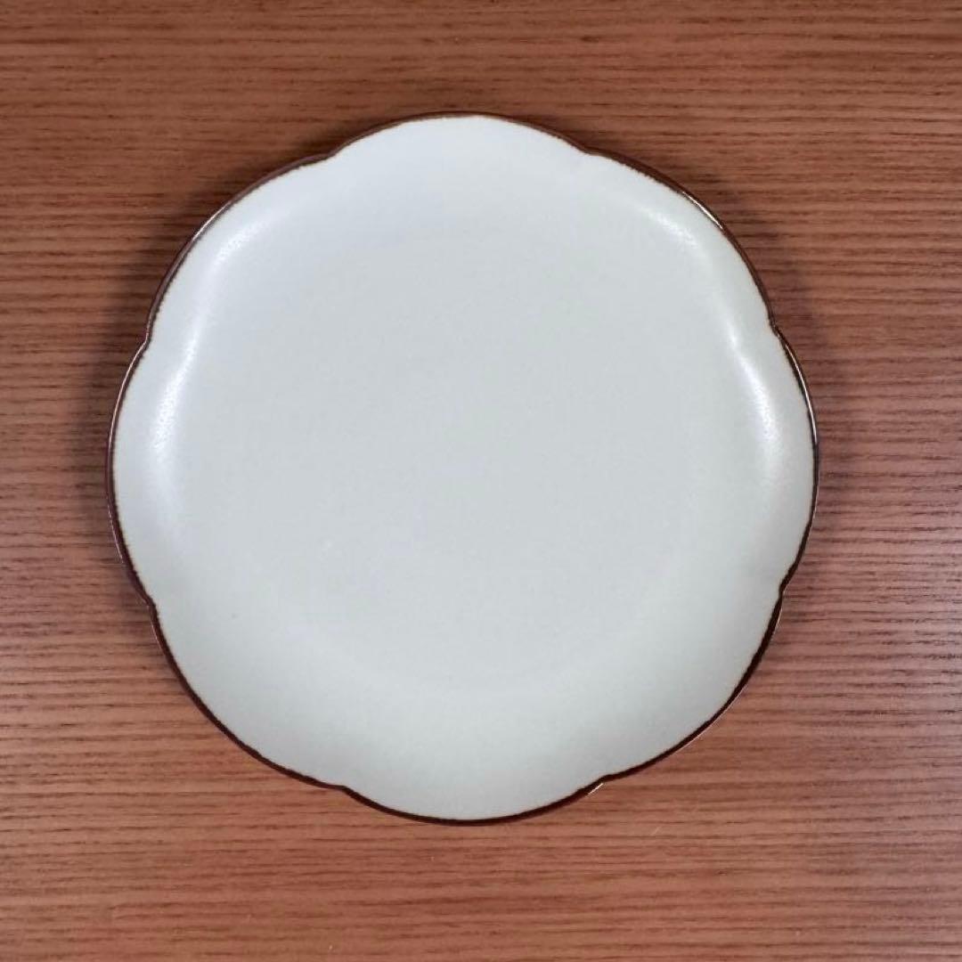 有田焼 李荘窯 渕錆白磁艶消し 輪花皿 3サイズセット☆