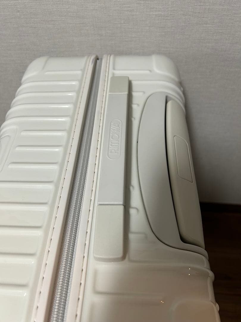 よ*こ様 未使用　リモワ　ユナイテッドアローズ別注　ECRU 58L