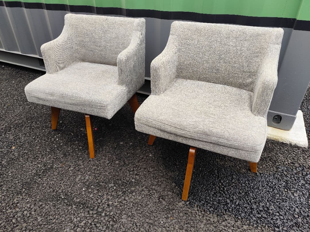 【関東圏限定】廃盤品 リビングハウス Low 回転チェア 2脚セット グレー