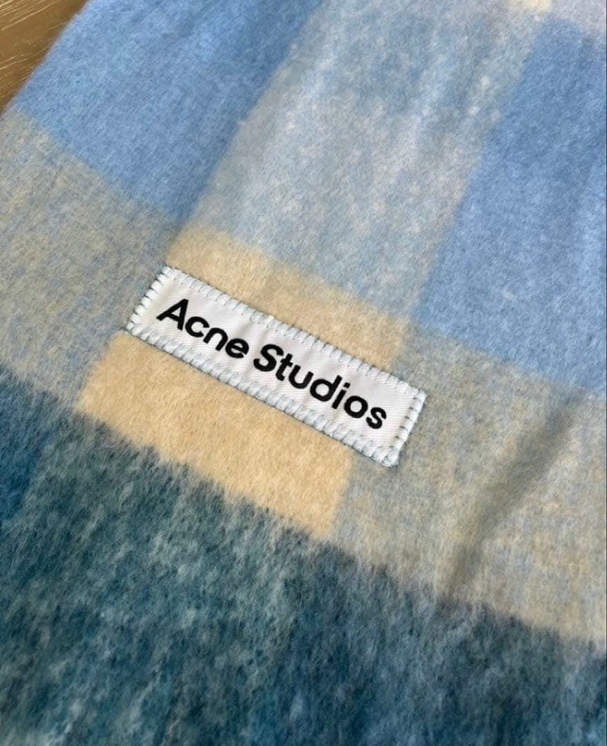 Acne Studios チェックマフラー
