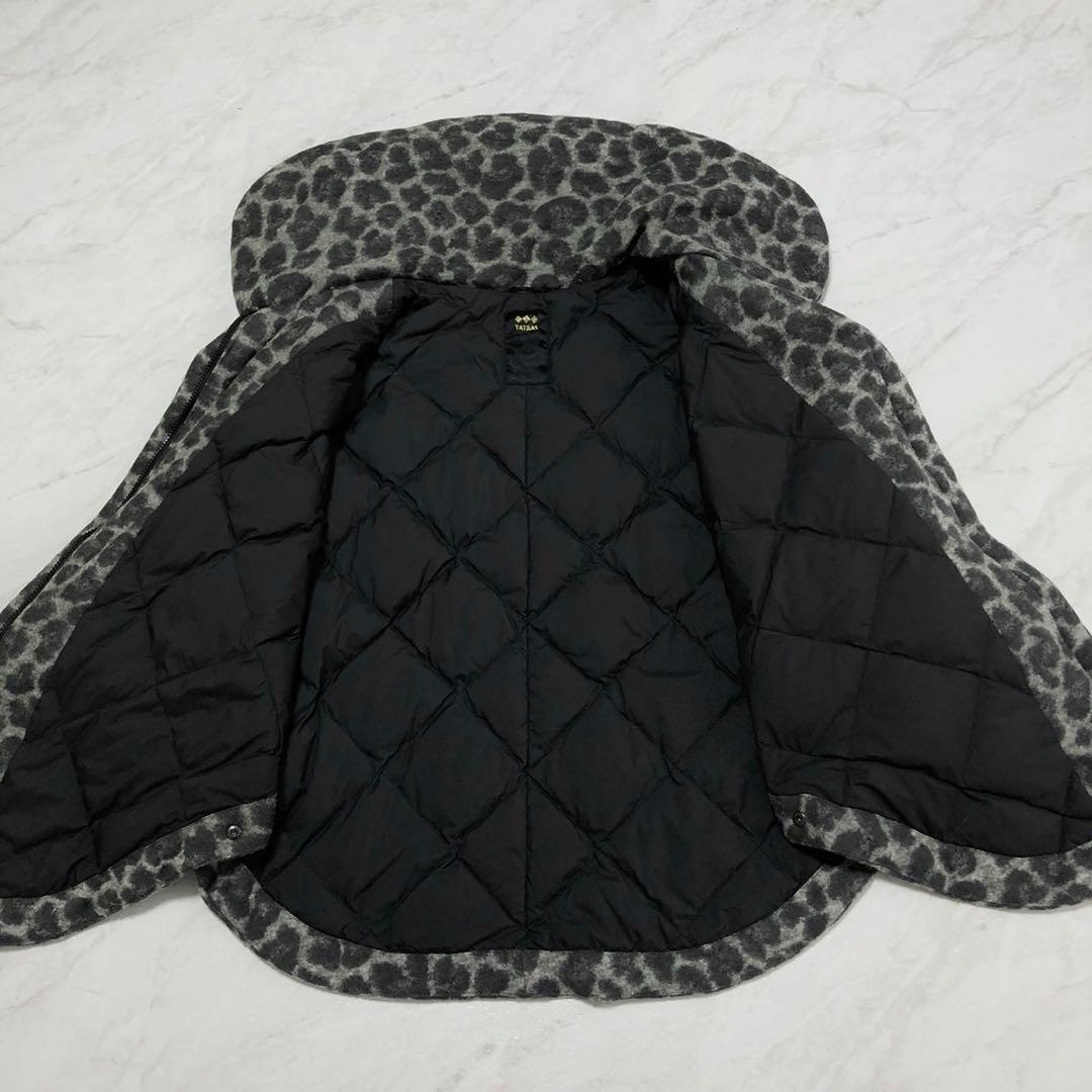 【美品】TATRAS ダウン ポンチョ レオパード ロゴ グレー ケープ 02