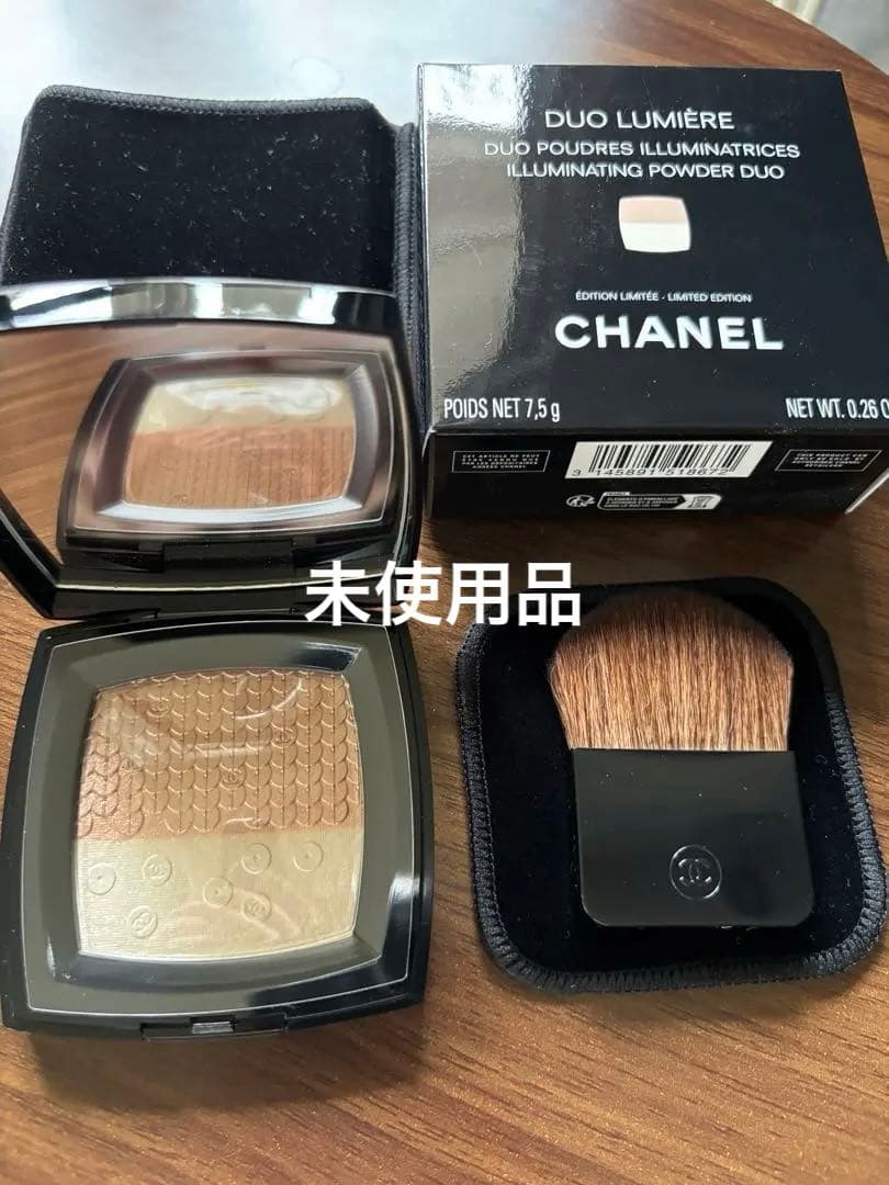 未使用　新作ノベルティ付き限定シャネルプードゥルルミエール