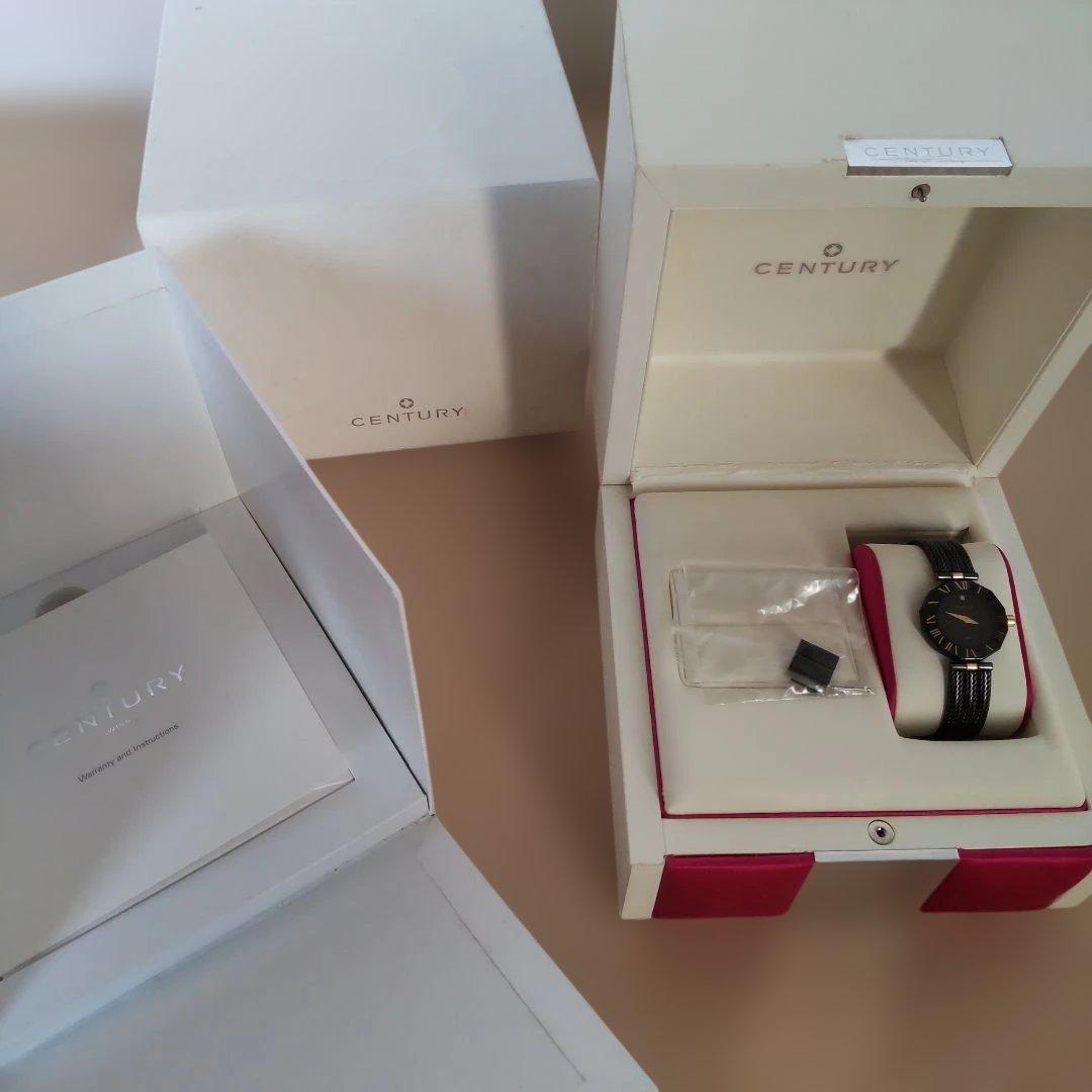 CENTURY レディース 腕時計 ブラック/ゴールド