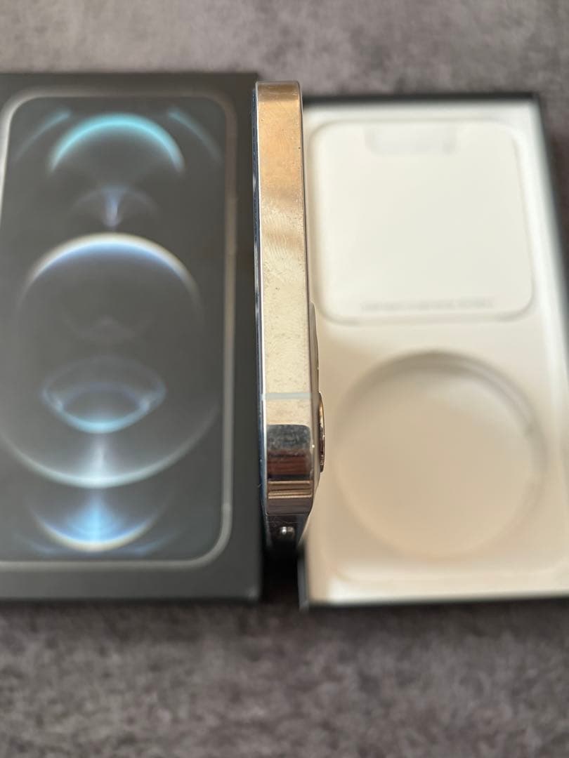 iPhone 12 Pro / AppleCare+ 2029年8月まで