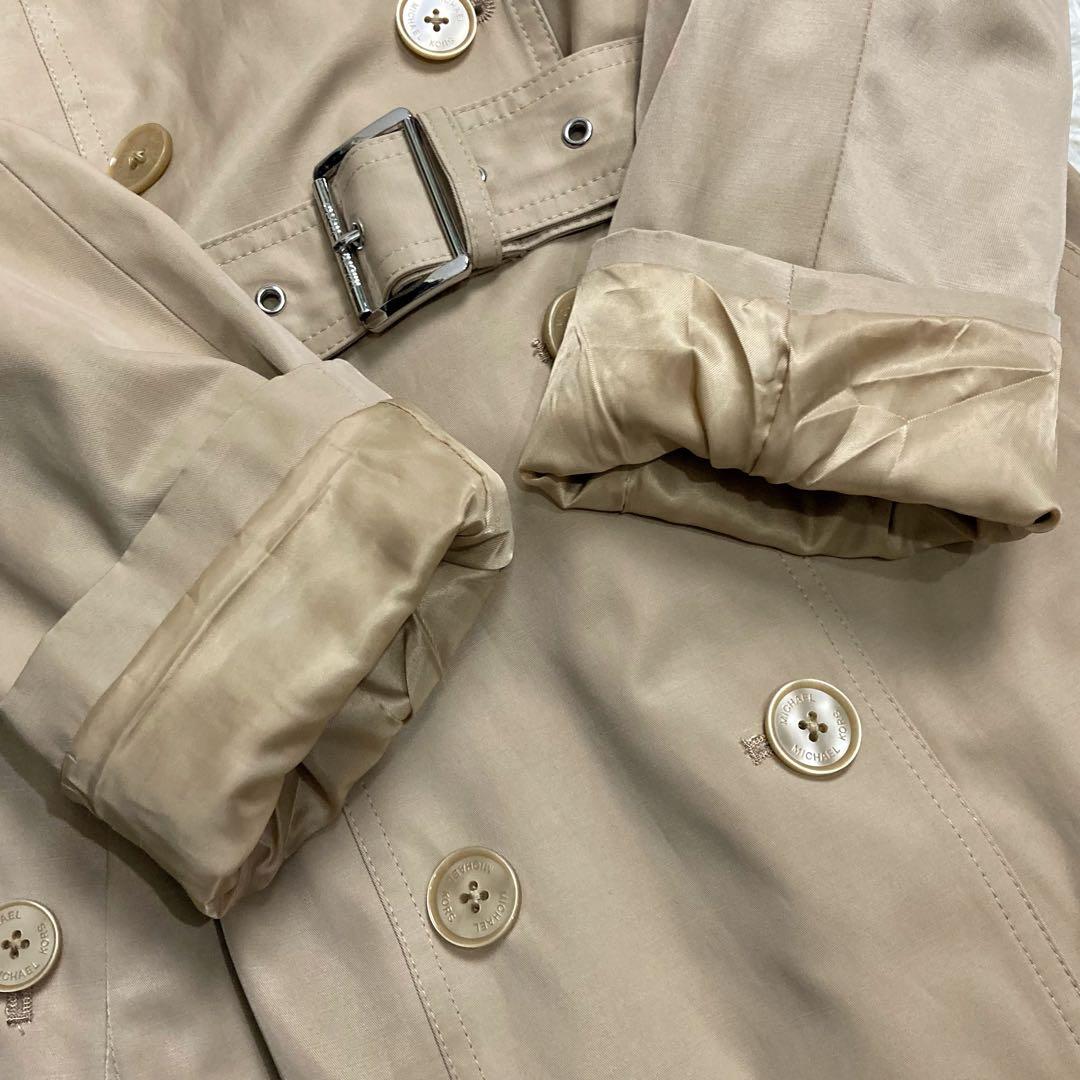 ごんちゃん 未使用品 マイケルコース フード付きトレンチコート ロゴボタン