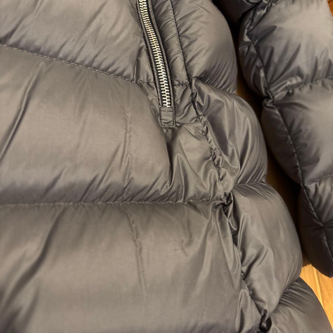 MONCLER グレー ダウンジャケット