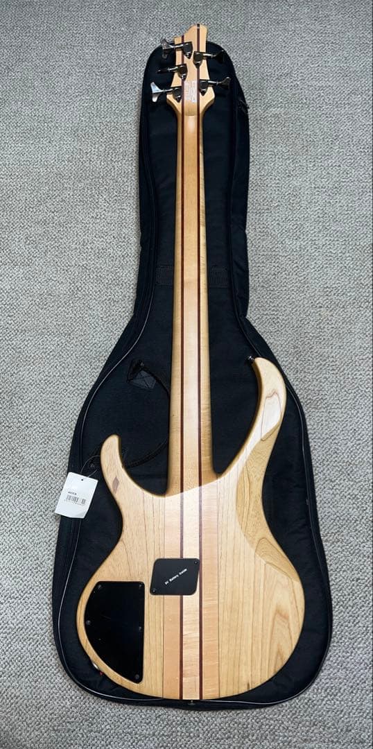 Ibanez 5弦ベース BTB 675