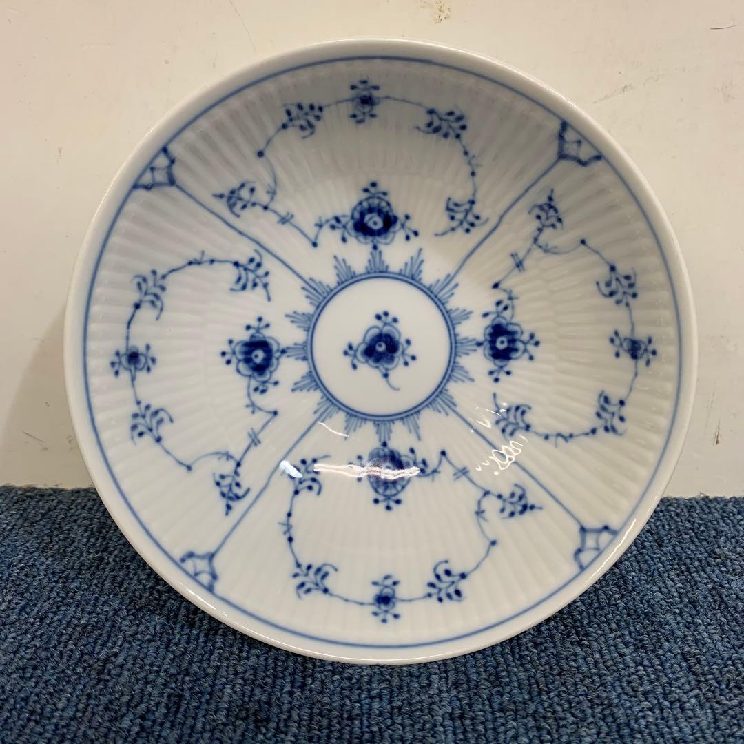 6 ロイヤルコペンハーゲン ブルーフルーテッドプレイン ボウル　15.5センチ