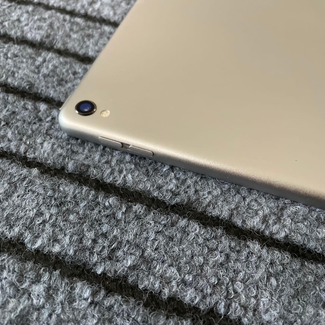 139 iPad Pro 12.9 2世代 64GB SIMフリー グレイ