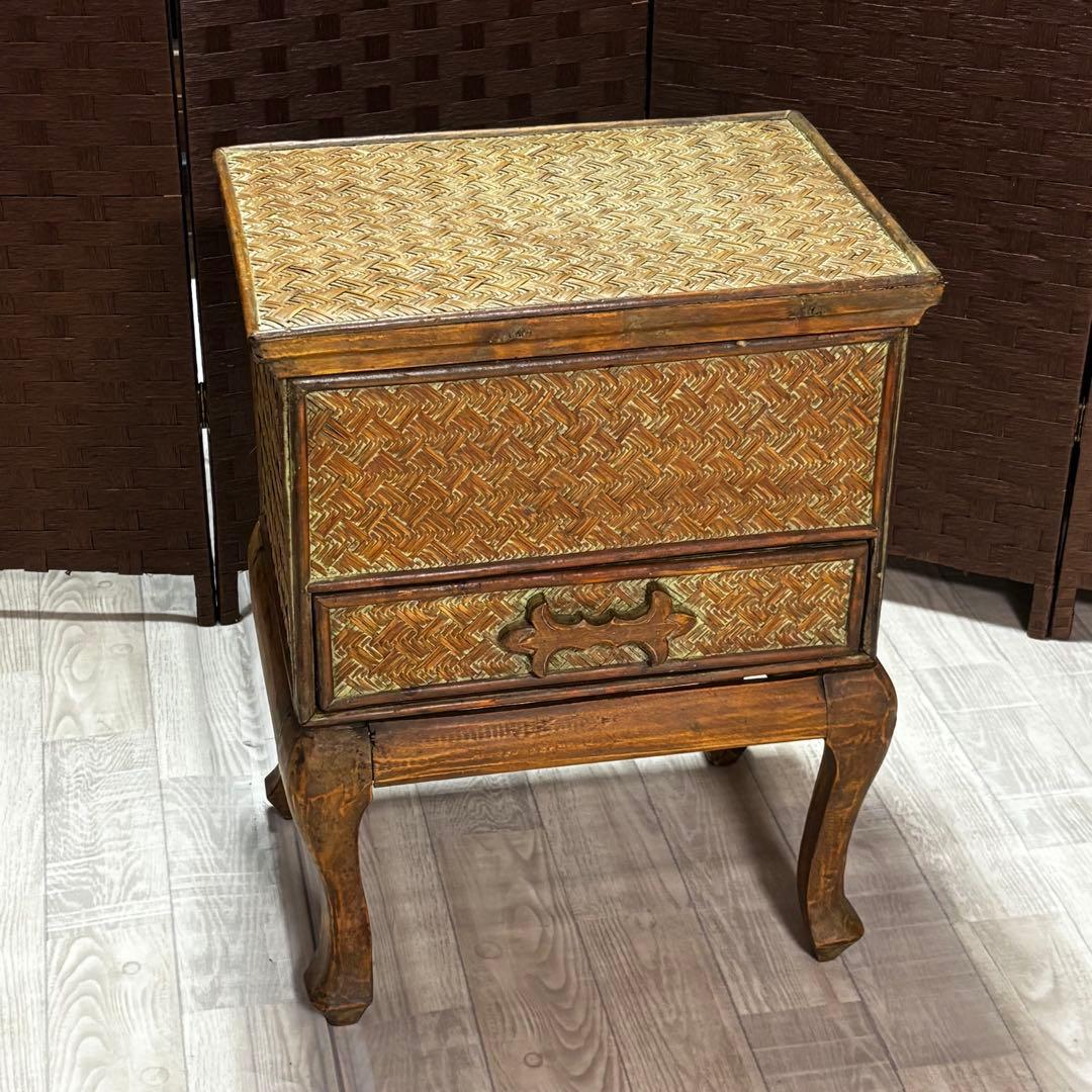 ヴィンテージ　猫脚ラタン　アジロ家具　ナイトテーブル　アンティーク