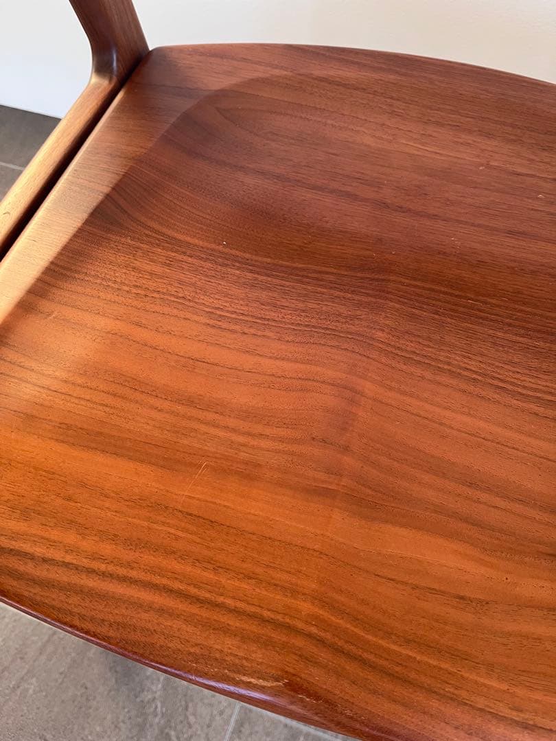 【椅子一脚販売ページ】シキファニチア　ウォールナット　アームチェア