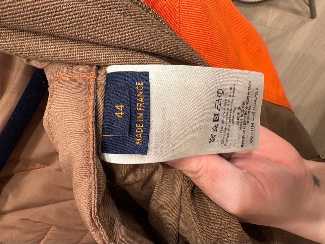 rara911Louis Vuitton フード付きジャケット