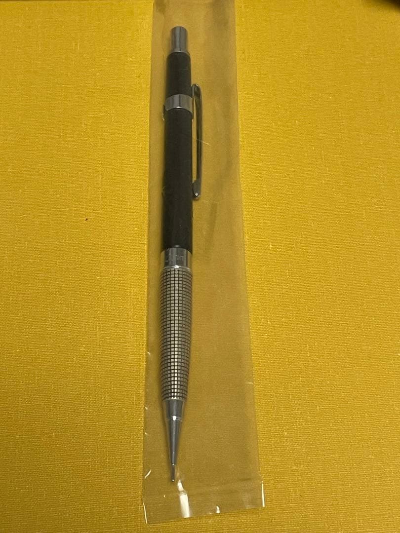 文房具好きな方　ニューマン　木目調シャーペン　木目調　0.3 廃盤　廃番