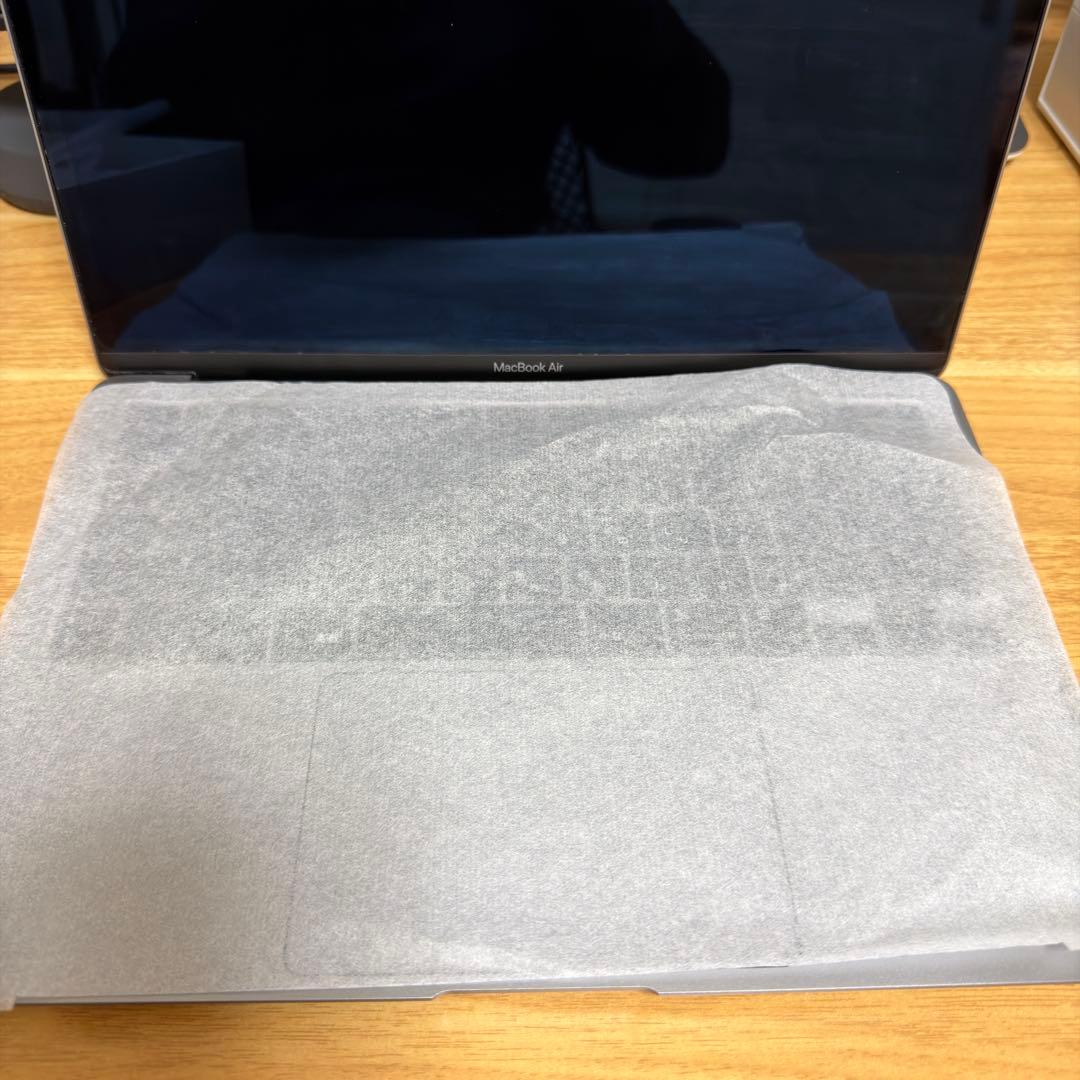 Apple MacBook Air（M1）MOFTスタンド付き