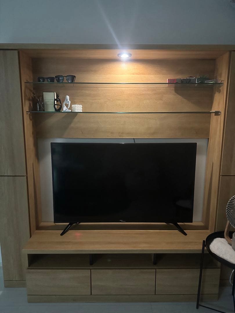 テレビボード-ハイタイプ- 照明付き ガラス棚