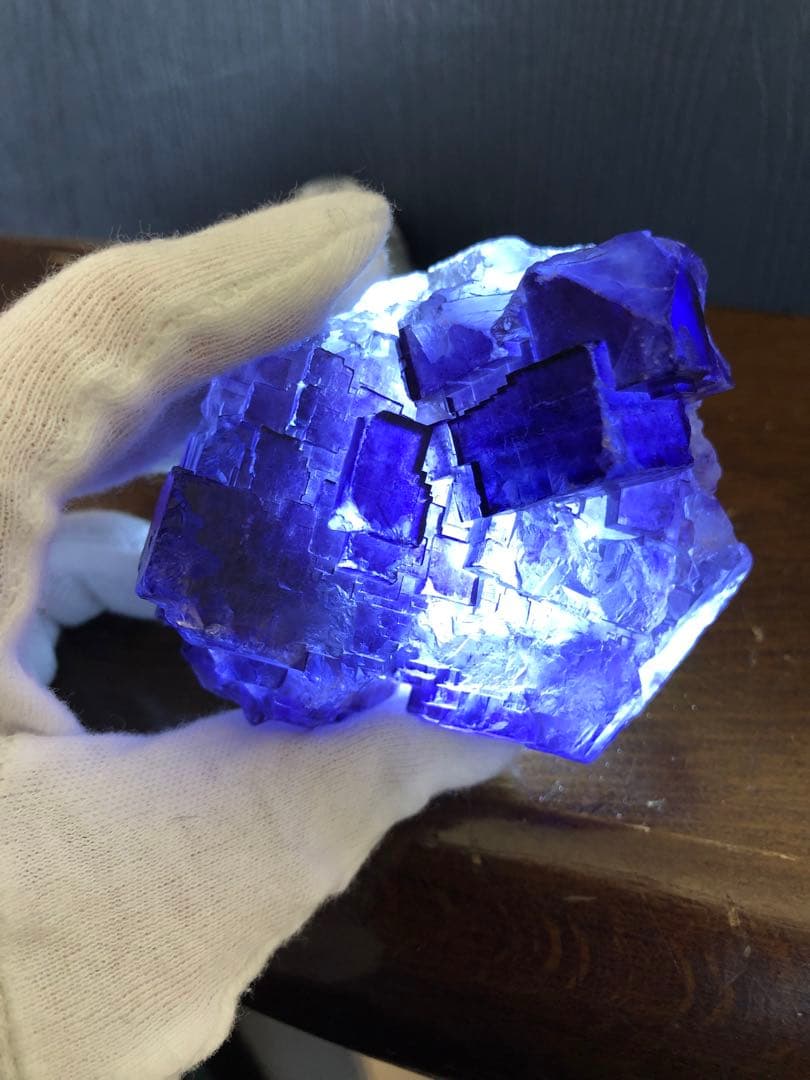 ✳新疆産　レア　288g パープル　フローライト　蛍石　ラフストーン　クラスター