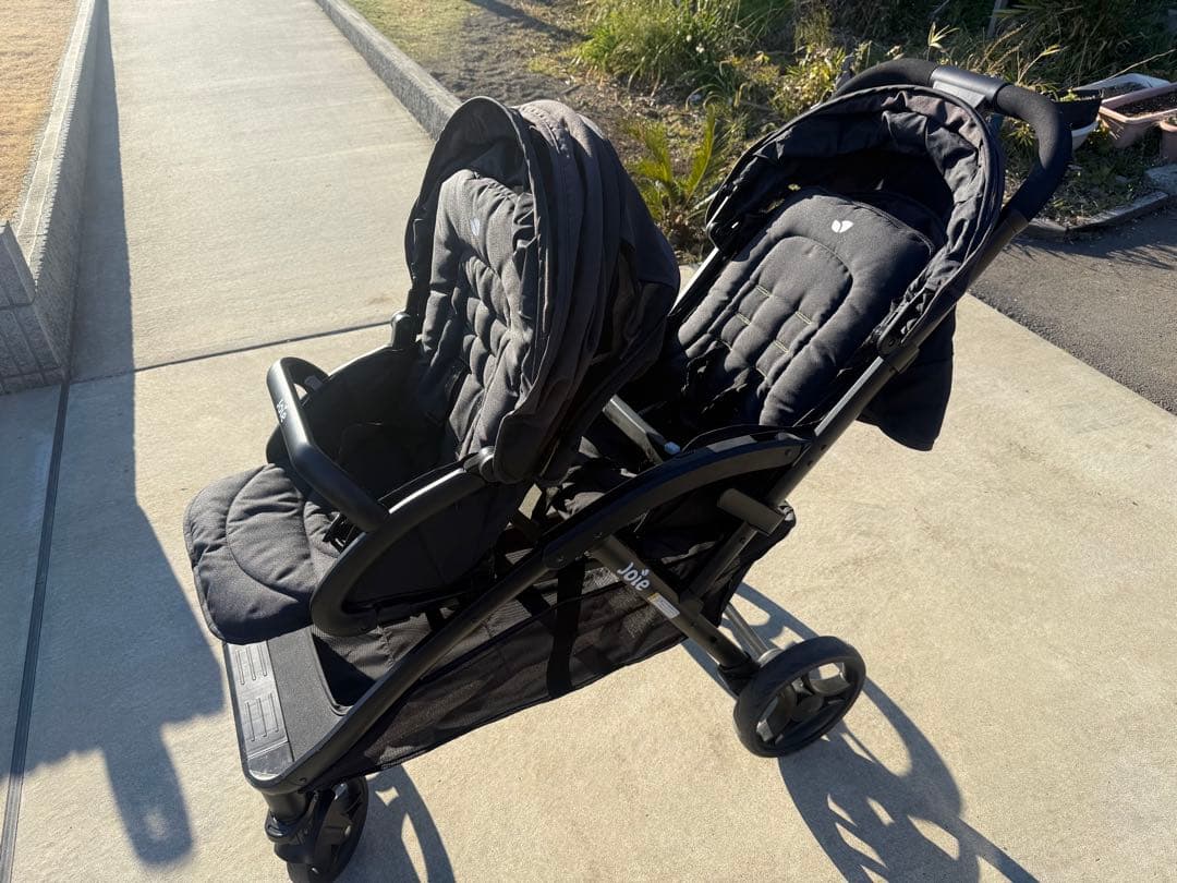 『a』ほぼ新品　Joie 二人乗り　ダブルベビーカー ブラック