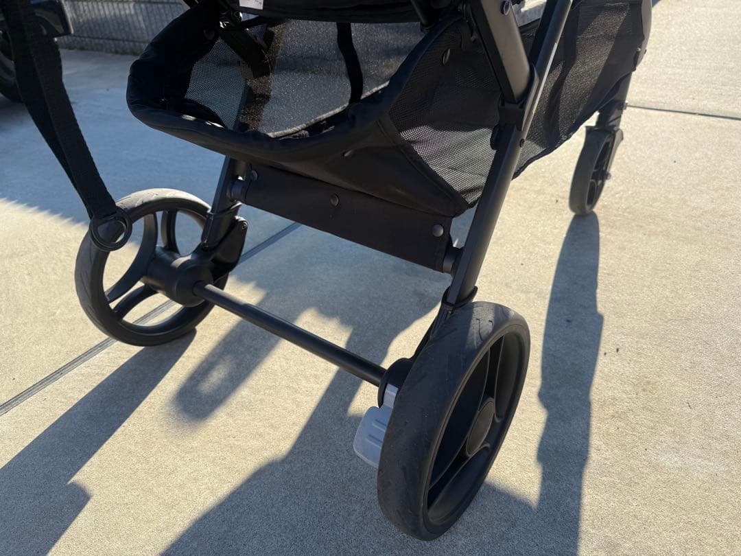 『a』ほぼ新品　Joie 二人乗り　ダブルベビーカー ブラック