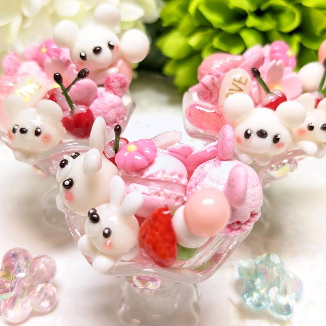 スイーツデコ　うさぎさん親子ストロベリームース　置物