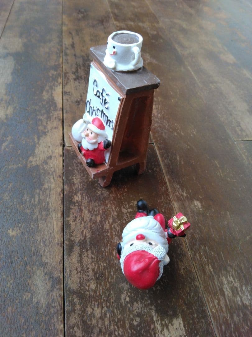 クリスマス飾り　置物　二点セットで　飾り物　インテリア