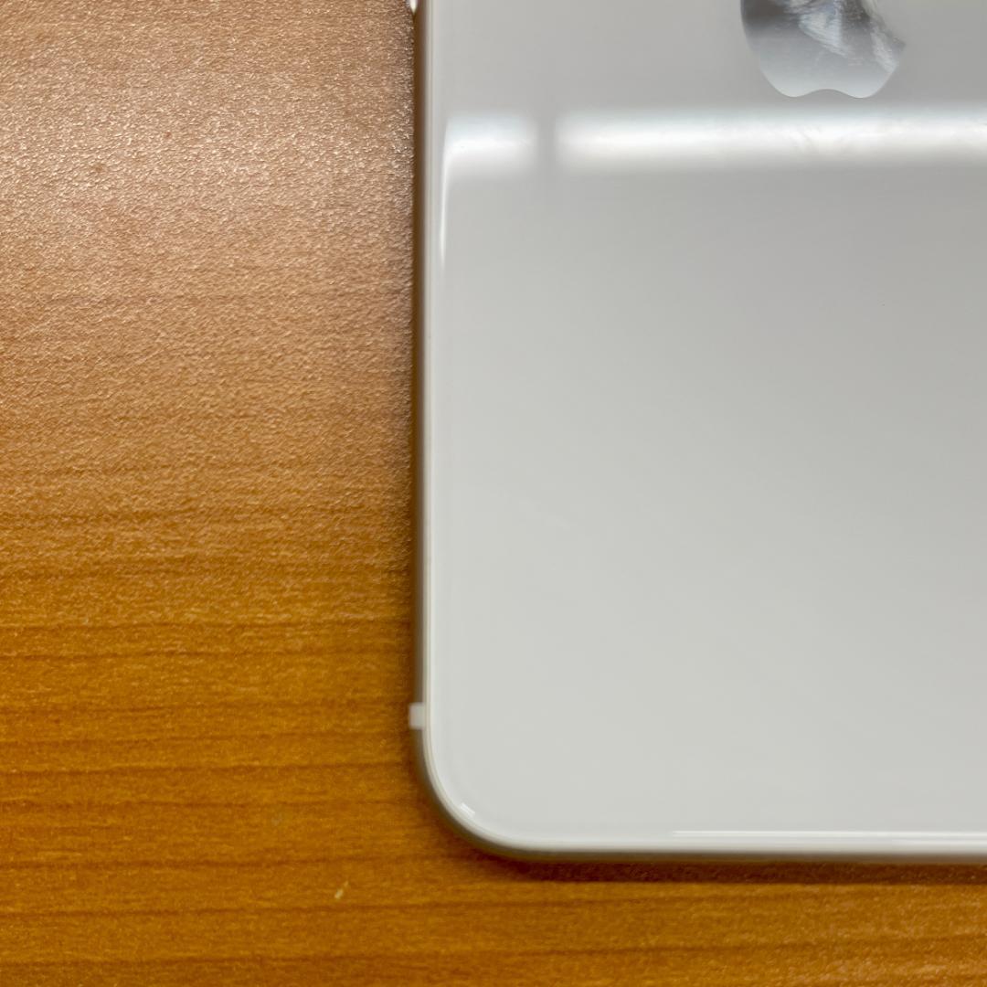 S*京様 動作確認済み iPhone SE 第3世代 64GB ID88VQN