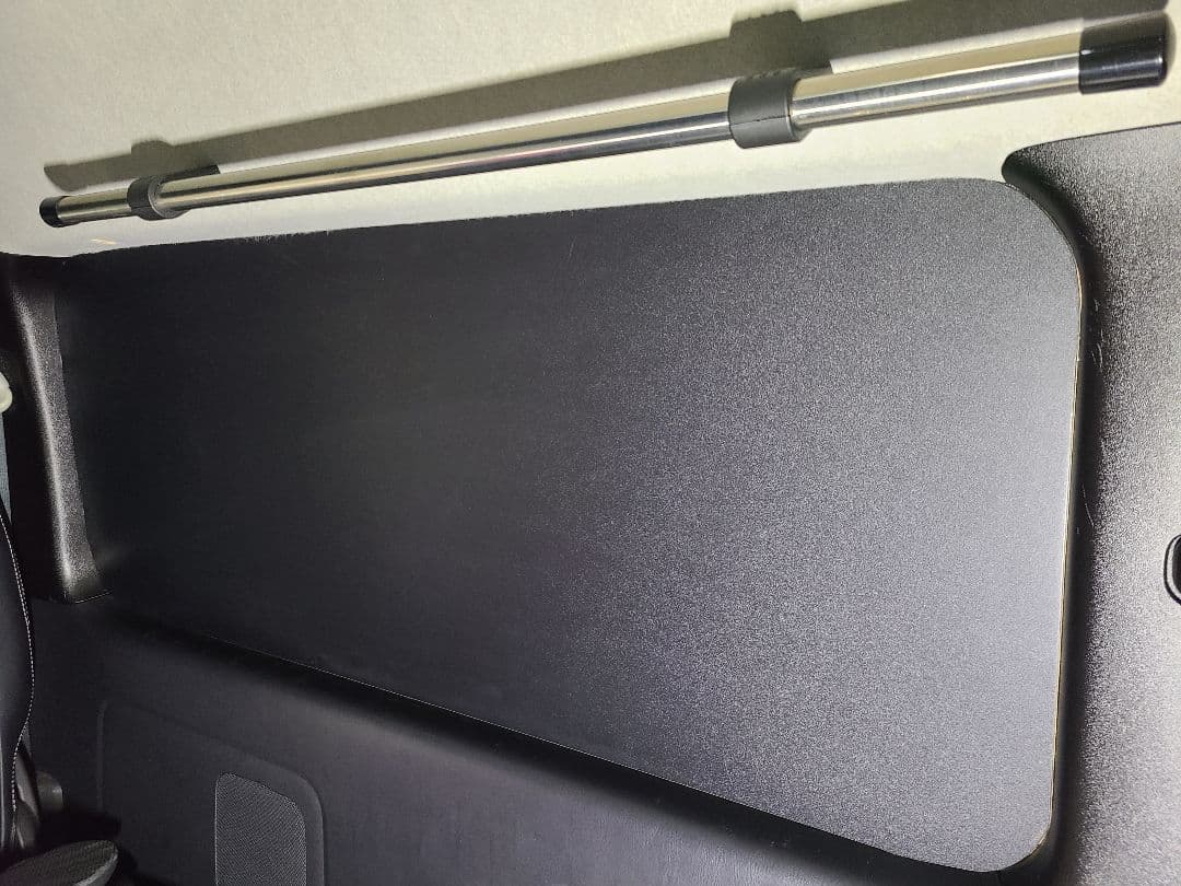 200系ハイエース窓埋めパネル防音断熱仕様 ナローワイド共通左右１セット